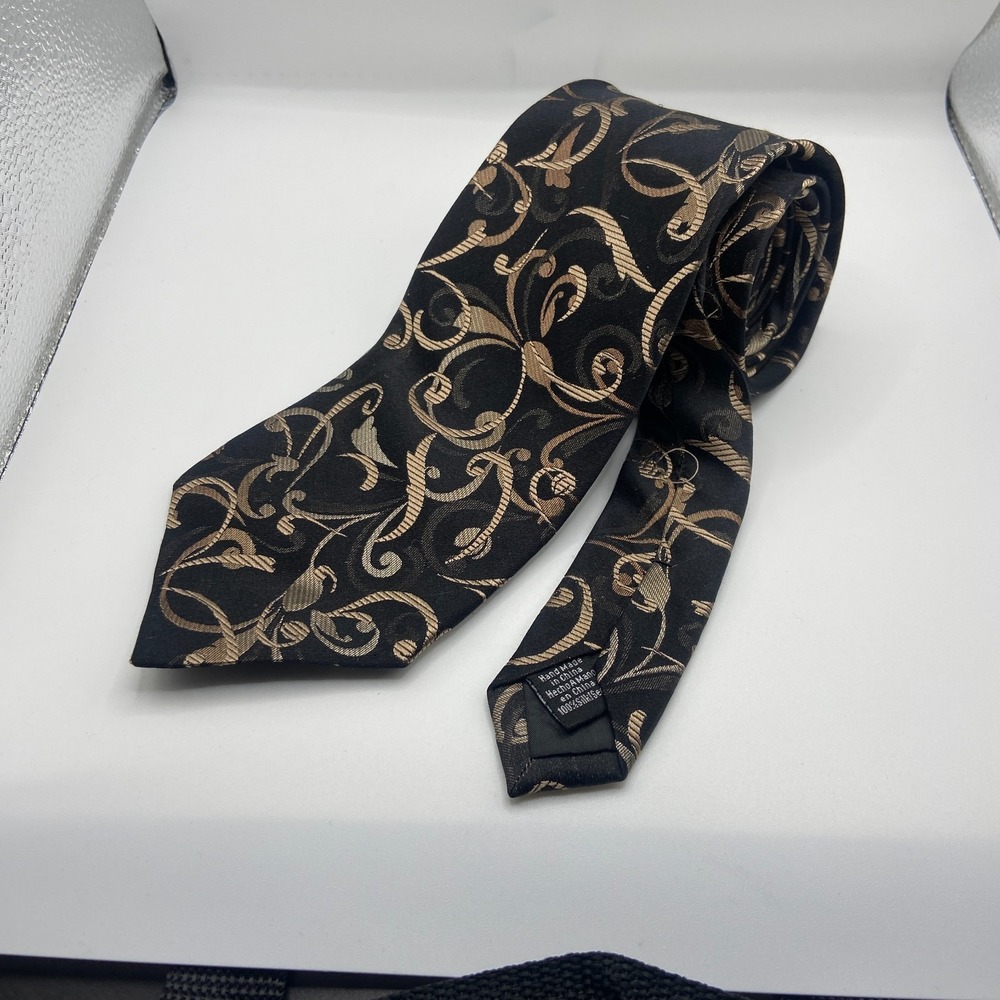 Van Heusen Necktie Mens Multicolor Ornate Swirl Silk Business Formal Office